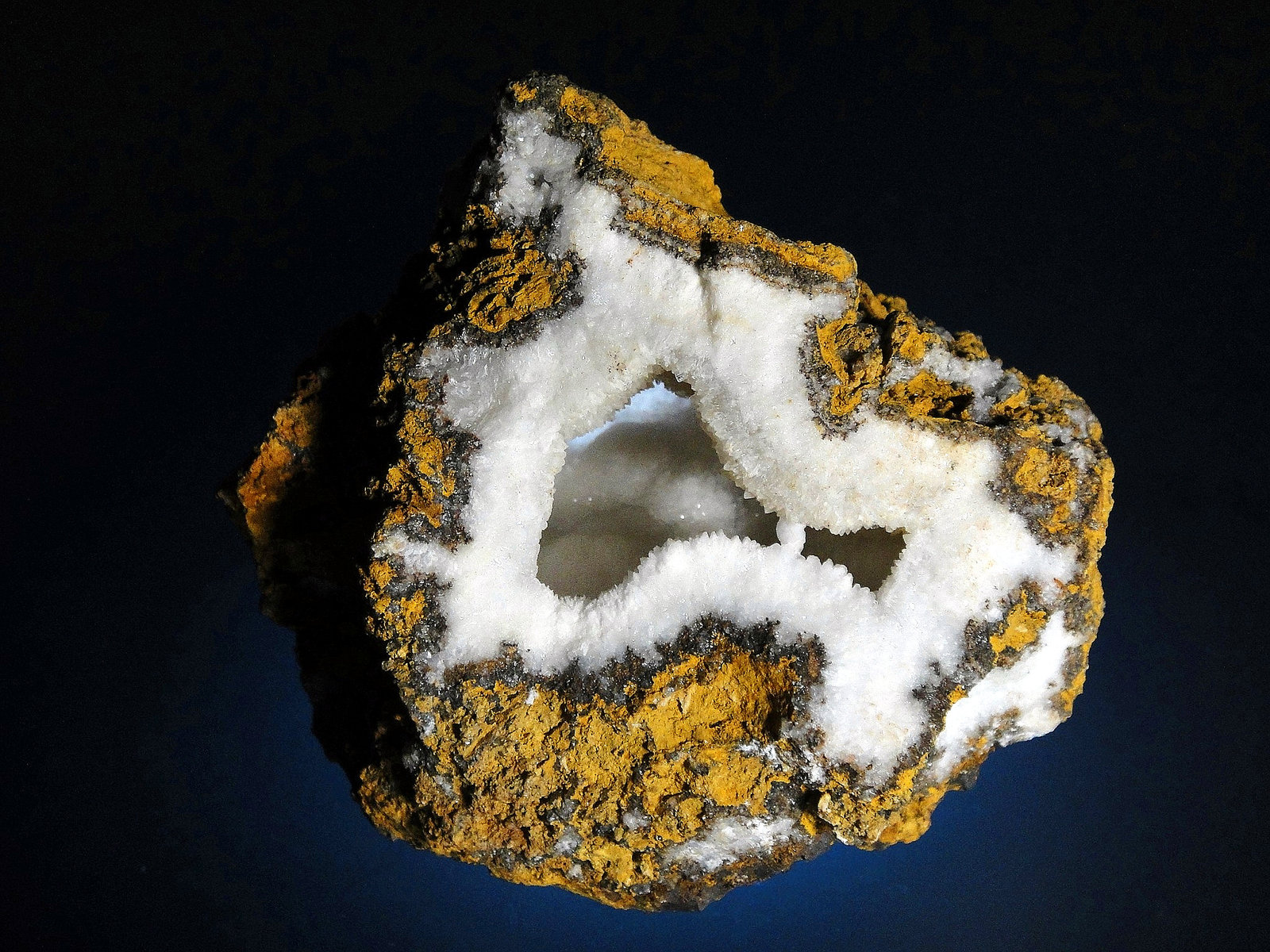 Calcita
8 x 7 cm.
(Autor: Antonio P. López)