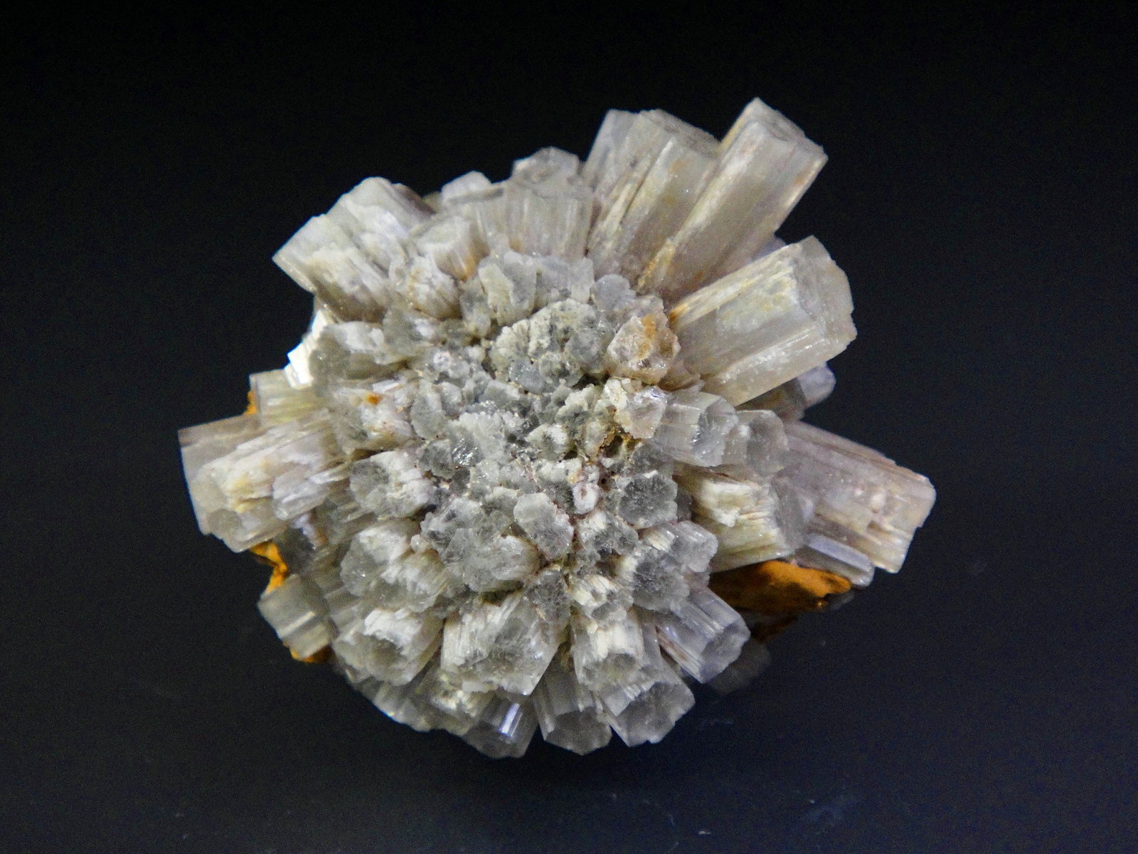 Aragonito
4 x 4 cm.
(Autor: Antonio P. López)