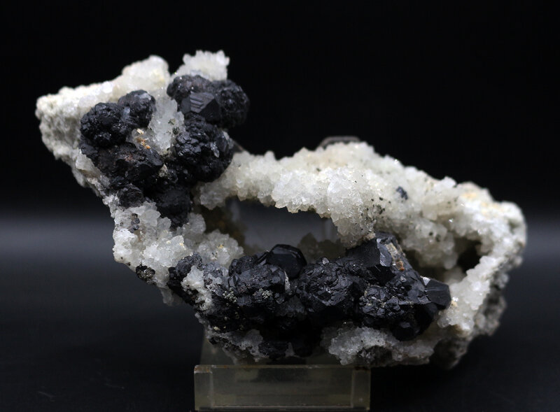 esfalerita
12.5 x 6 cm
(Autor: Pedro Antonio)