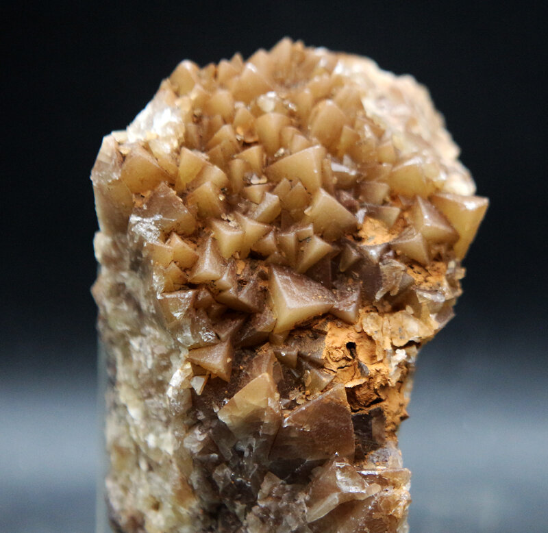 Calcita
Concesión Castelar, Los Almagros, Fuente Álamo de Murcia, Comarca Campo de Cartagena, Región de Murcia (Murcia), España
7.5 x 5 cm
(Autor: Pedro Antonio)