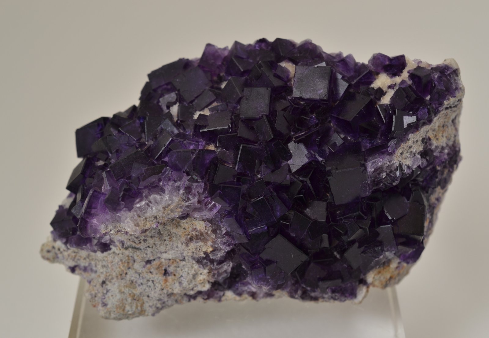 Fluorita
7 x 4,5 x 3 cm
(Autor: Raúl S. Llorente)