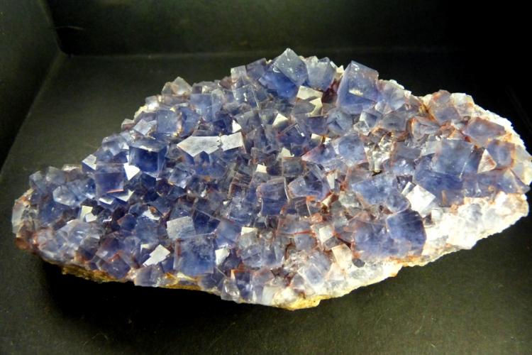 Fluorita
120x60 mm.
(Autor: Jesus Franquesa Baucells)