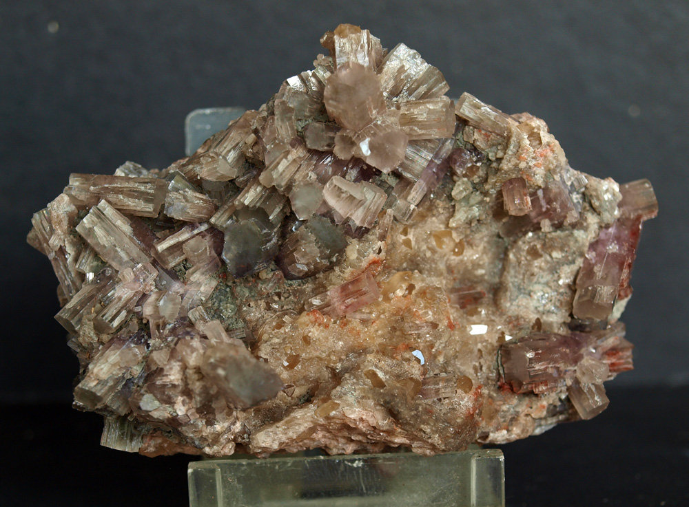 Aragonito
8 x 5.5 cm
(Autor: Pedro Antonio)