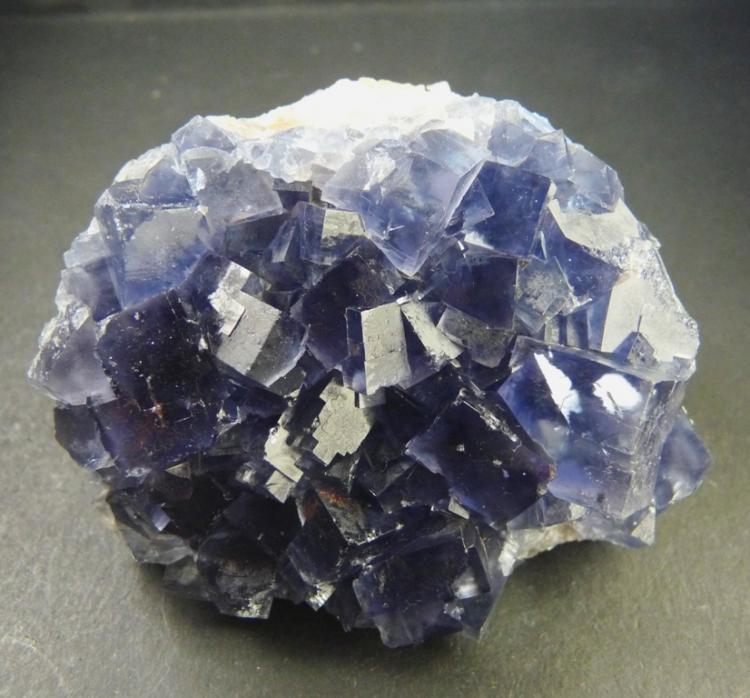 Fluorita
120x60 mm.
(Autor: Jesus Franquesa Baucells)