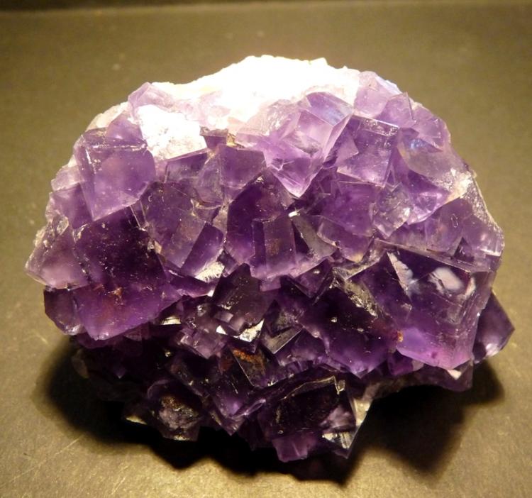 Fluorita
120x60 mm.
(Autor: Jesus Franquesa Baucells)