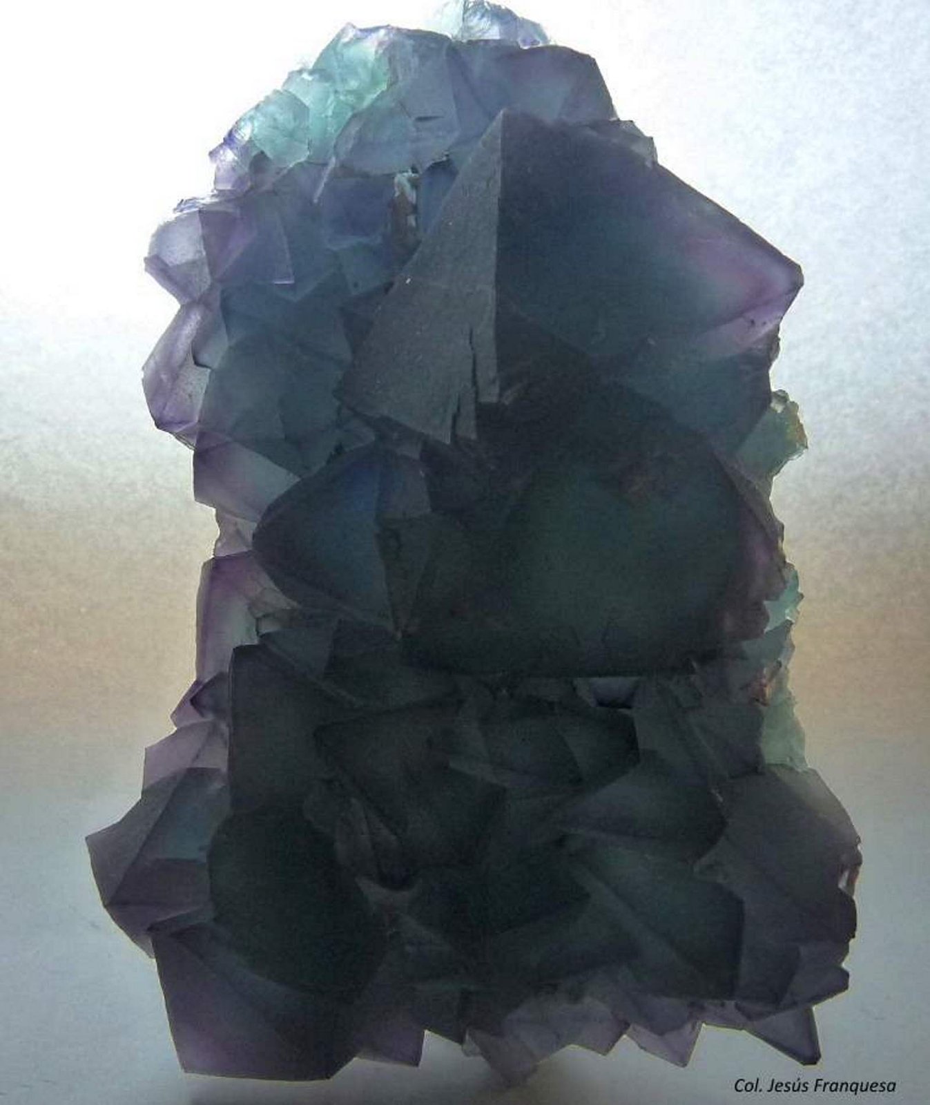 Fluorita.
100x55 mm.
(Autor: Jesus Franquesa Baucells)