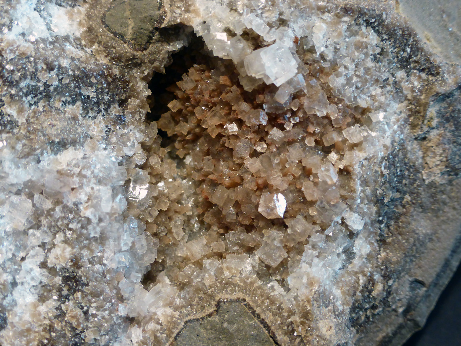 Calcita
11x8,5 cm
(Autor: Ander Ispizua Juan)