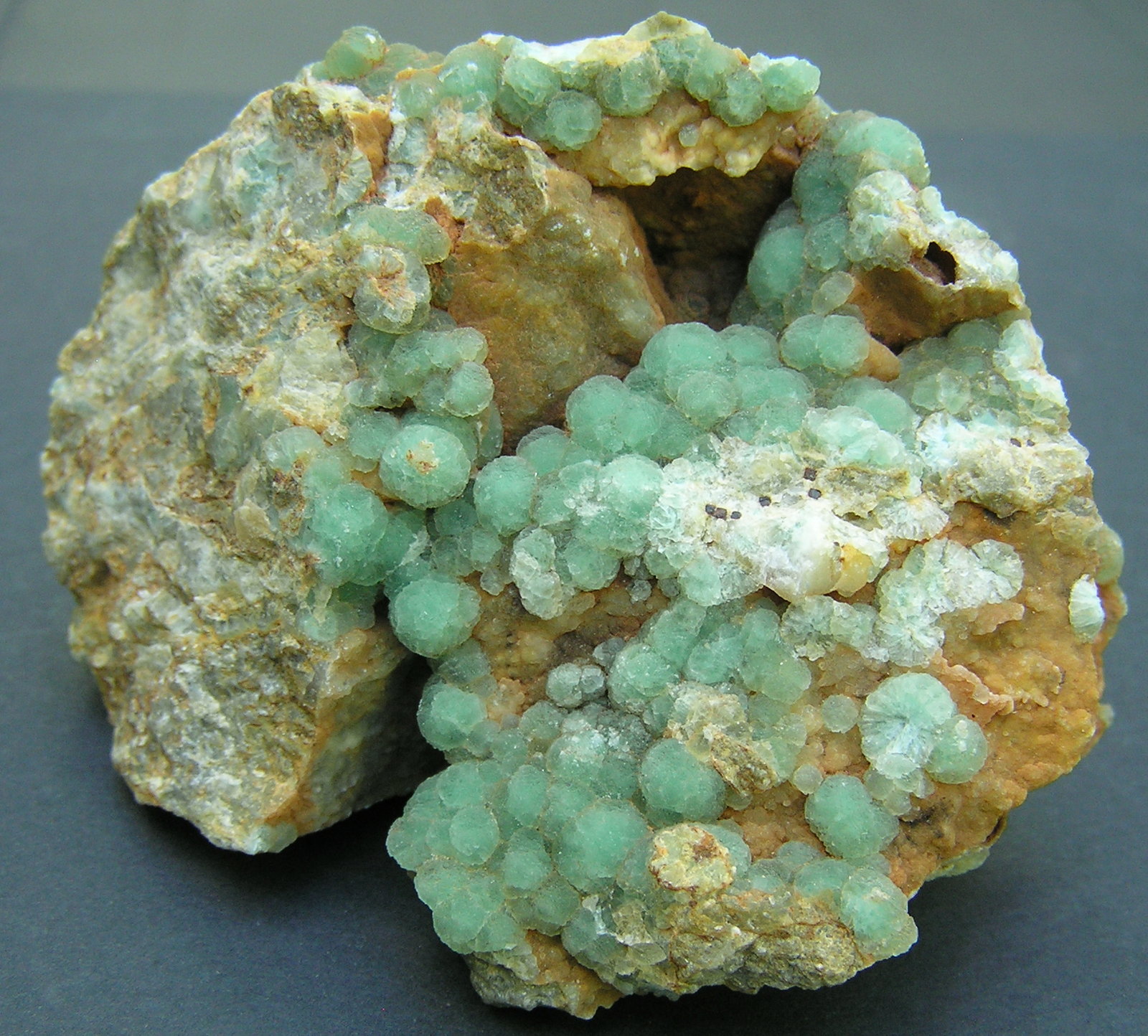 Fluorita
9,5 x 7,5 x 5 cm
(Autor: Frederic Varela)