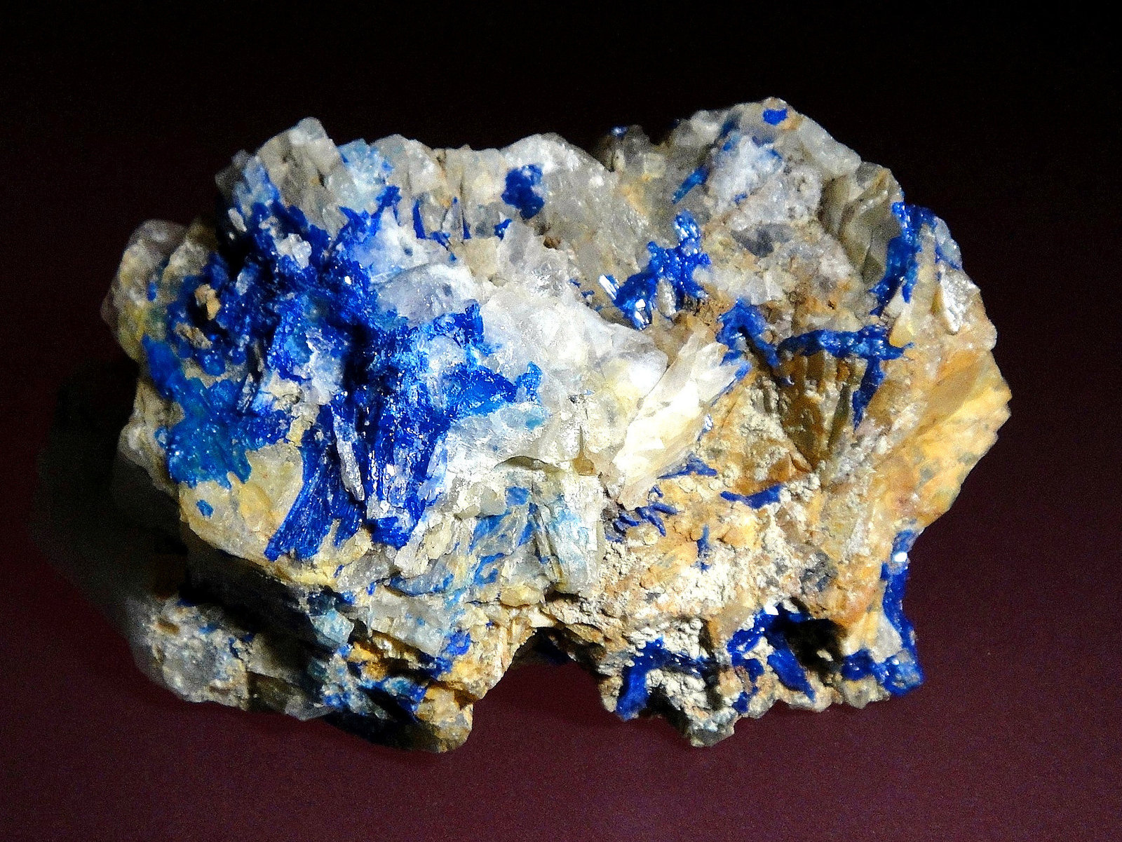 Linarita
5 x 3 cm.
(Autor: Antonio P. López)