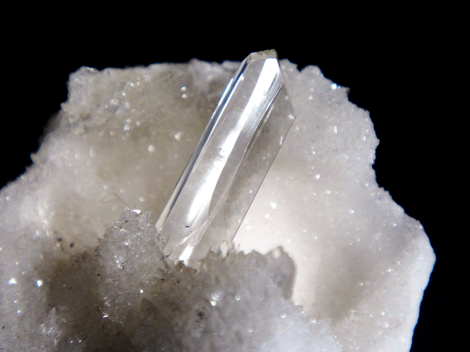 Yeso
3 x 3 cm.
(Autor: Antonio P. López)