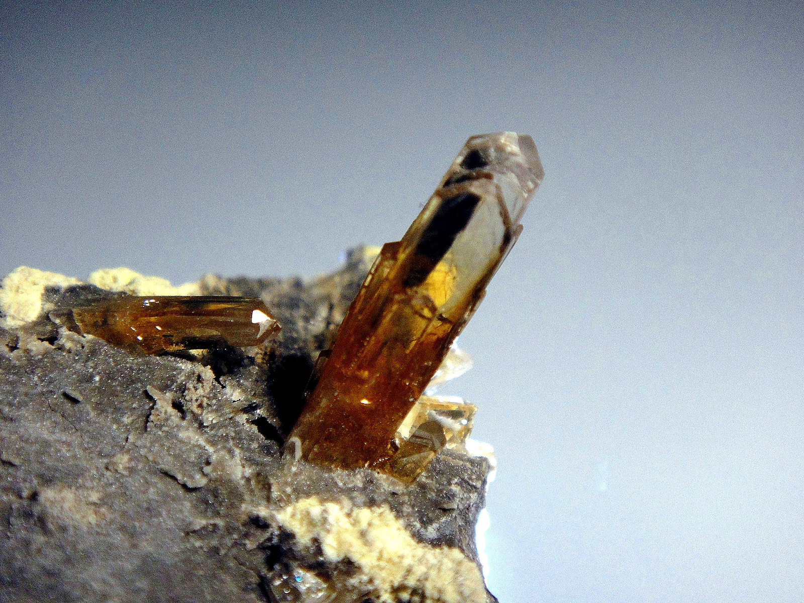 Celestina
Cristal mayor de 2 cm.
(Autor: Antonio P. López)