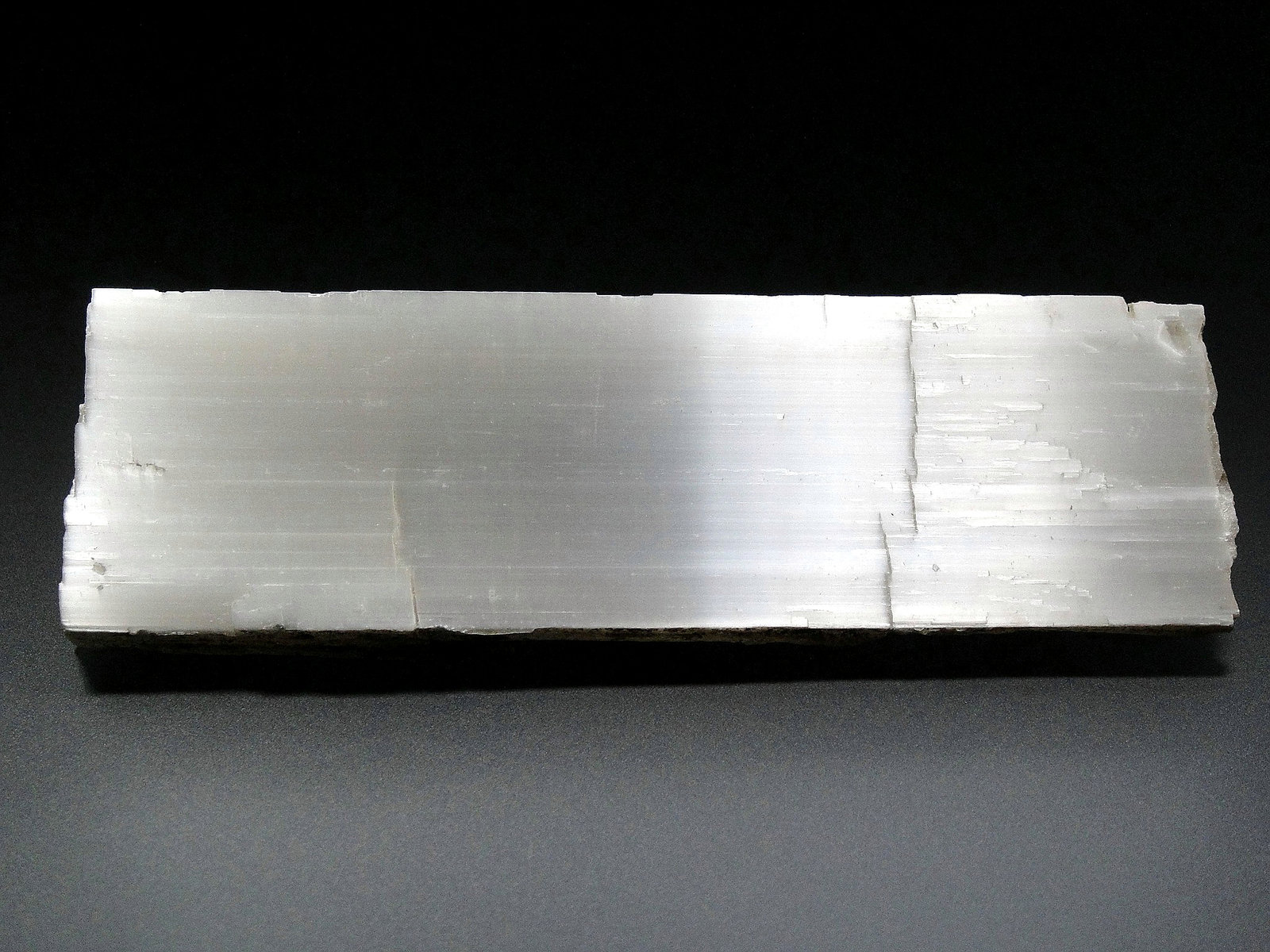Yeso
11 x 4 cm.
(Autor: Antonio P. López)