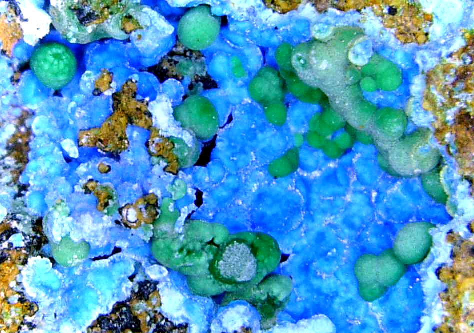 Cianotriquita, Malaquita
Campo de visión 5 mm.
(Autor: Antonio P. López)