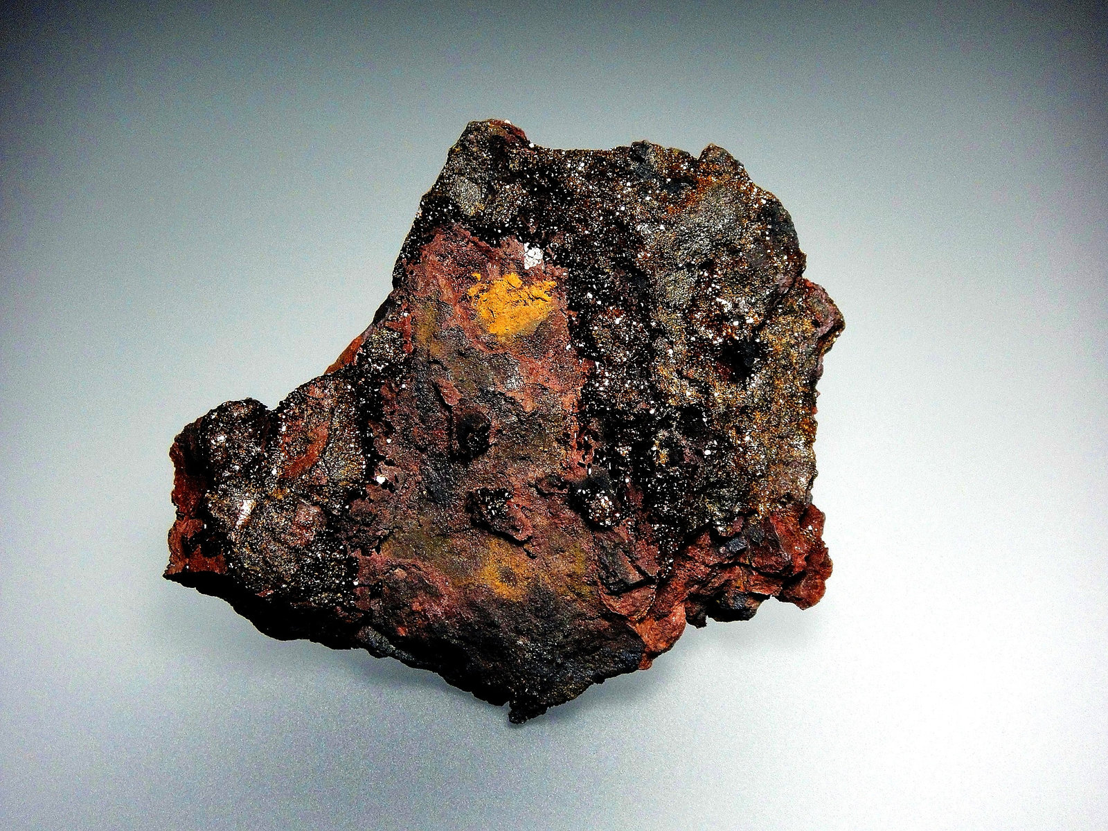 Jarosita
7 x 5 cm.
(Autor: Antonio P. López)