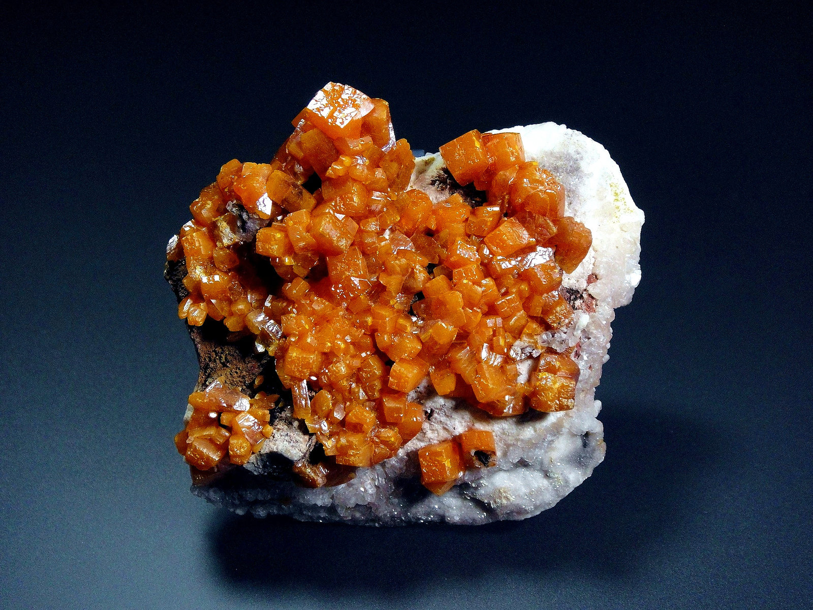 Wulfenita
7 x 7 cm.
(Autor: Antonio P. López)