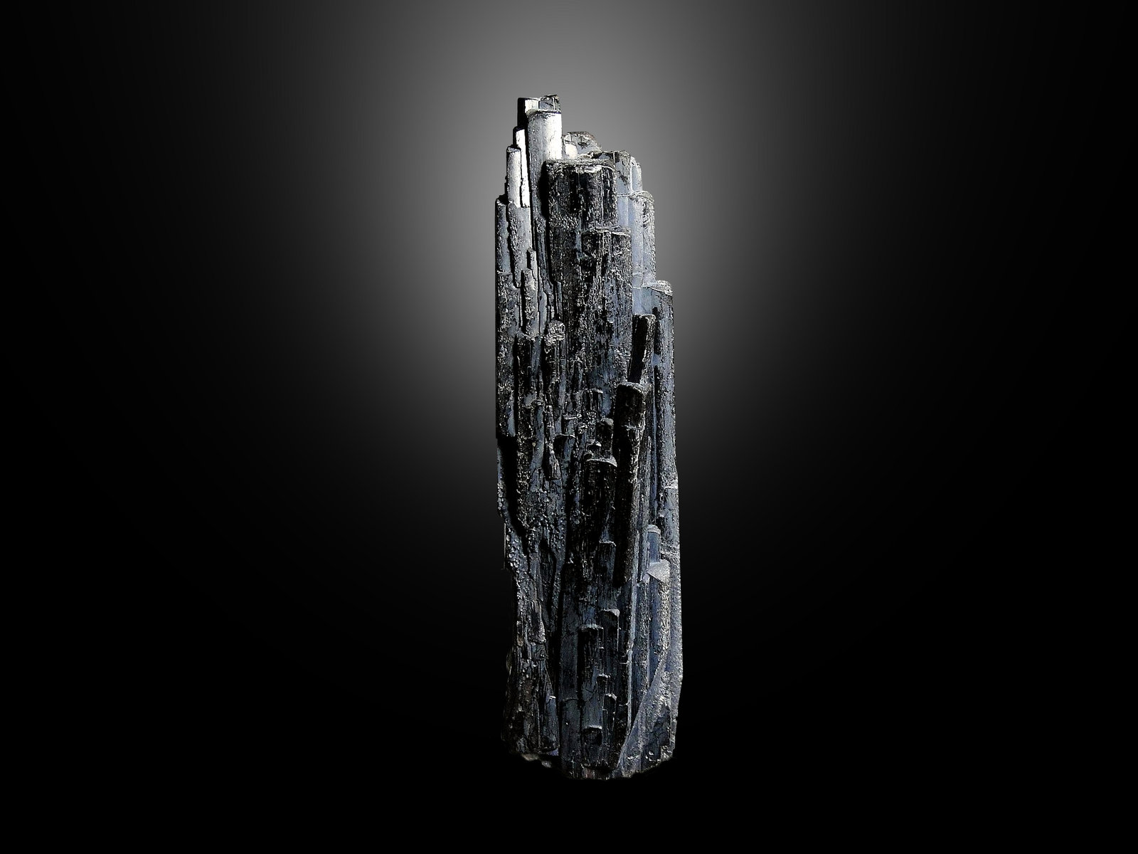 Hübnerita
7 x 3 cm.
(Autor: Antonio P. López)