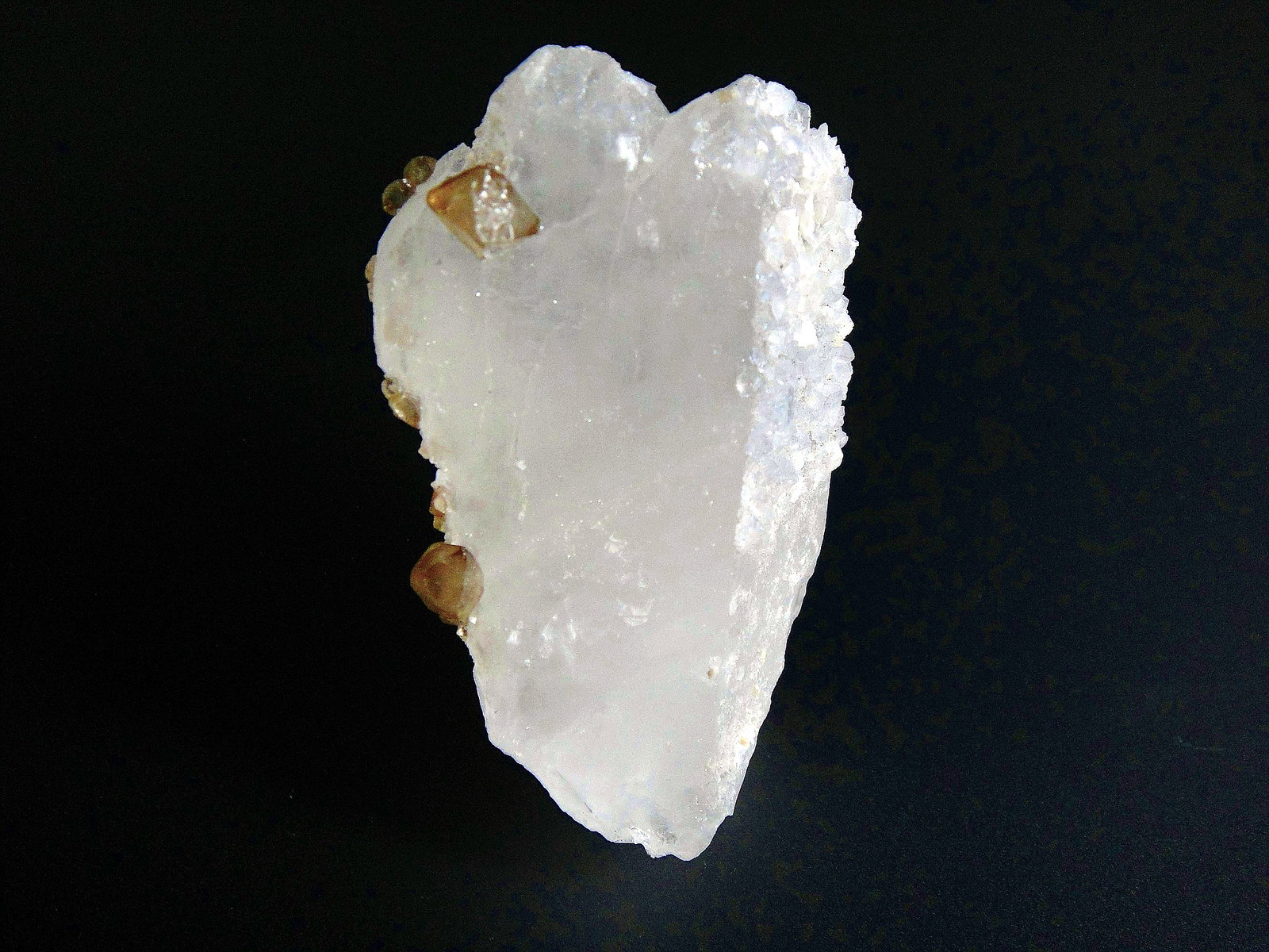 Scheelita en Cuarzo
5 x 4 cm.
(Autor: Antonio P. López)