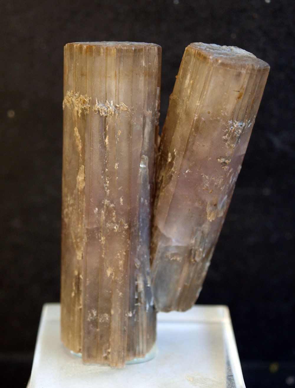 Aragonito
6 x 3.5 cm
(Autor: Pedro Antonio)