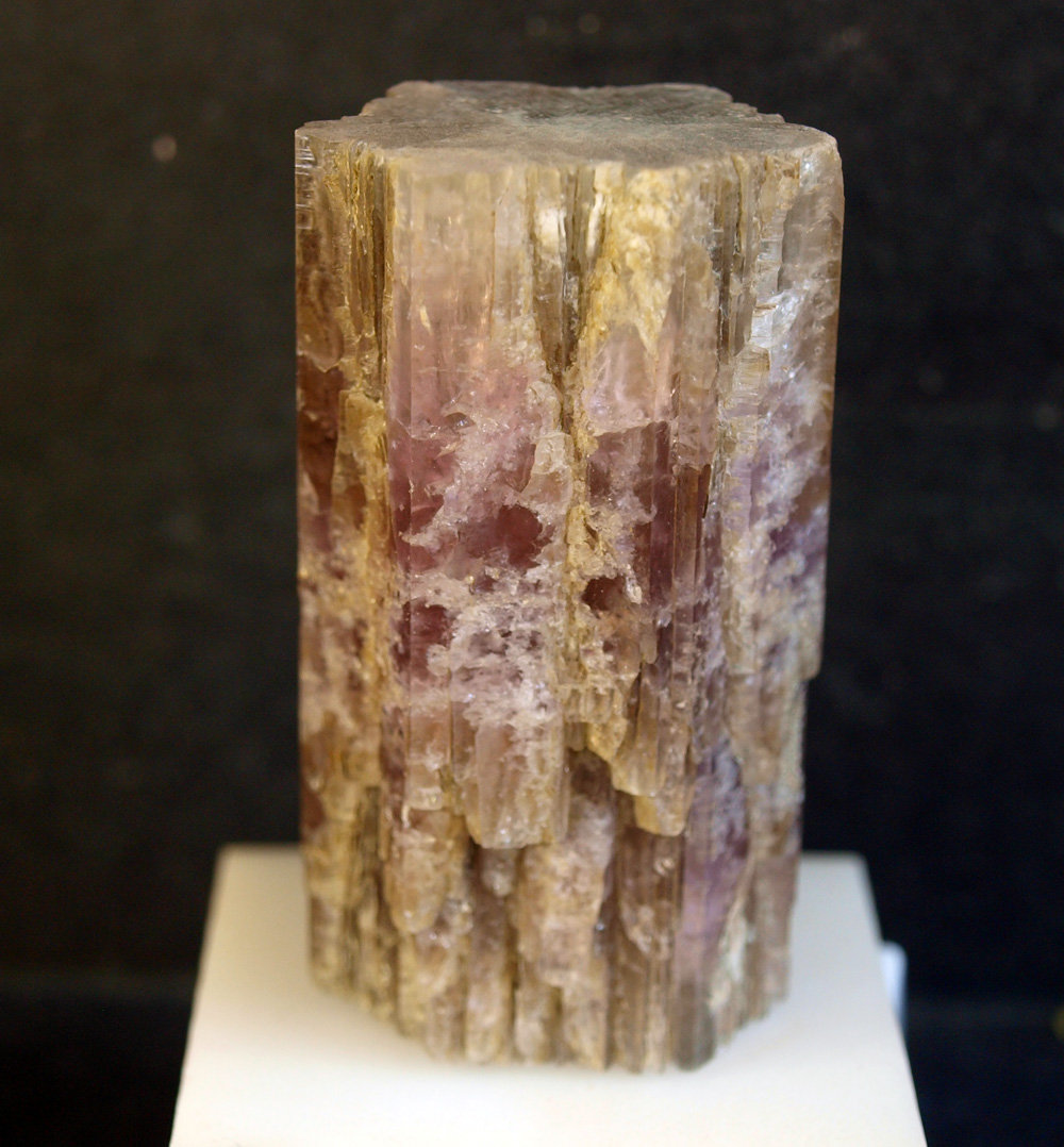 Aragonito
5.5 x 3 cm
(Autor: Pedro Antonio)