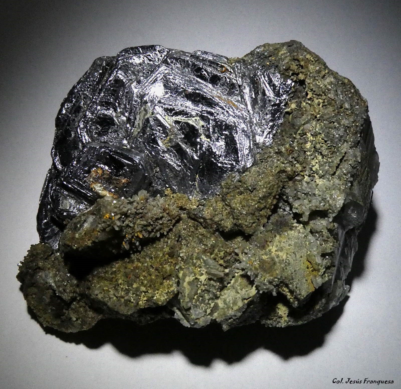 Molibdenita.
74x53 mm.
(Autor: Jesus Franquesa Baucells)