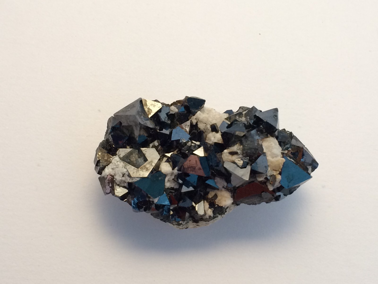 Magnetita
5 x 3 x 2 cm.
(Autor: Raúl S. Llorente)