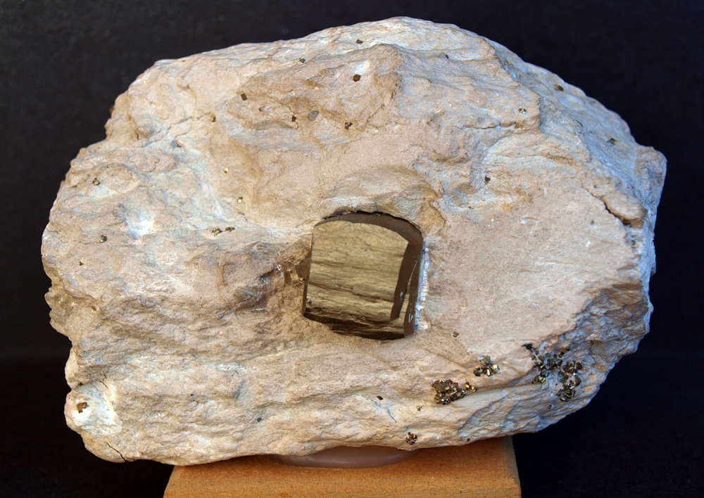Pirita
10.5 x 7 cm
(Autor: Pedro Antonio)