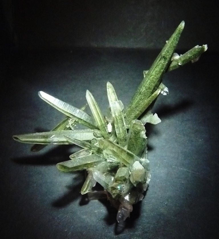 Cuarzo con Clorita.
80x60 mm.
(Autor: Jesus Franquesa Baucells)