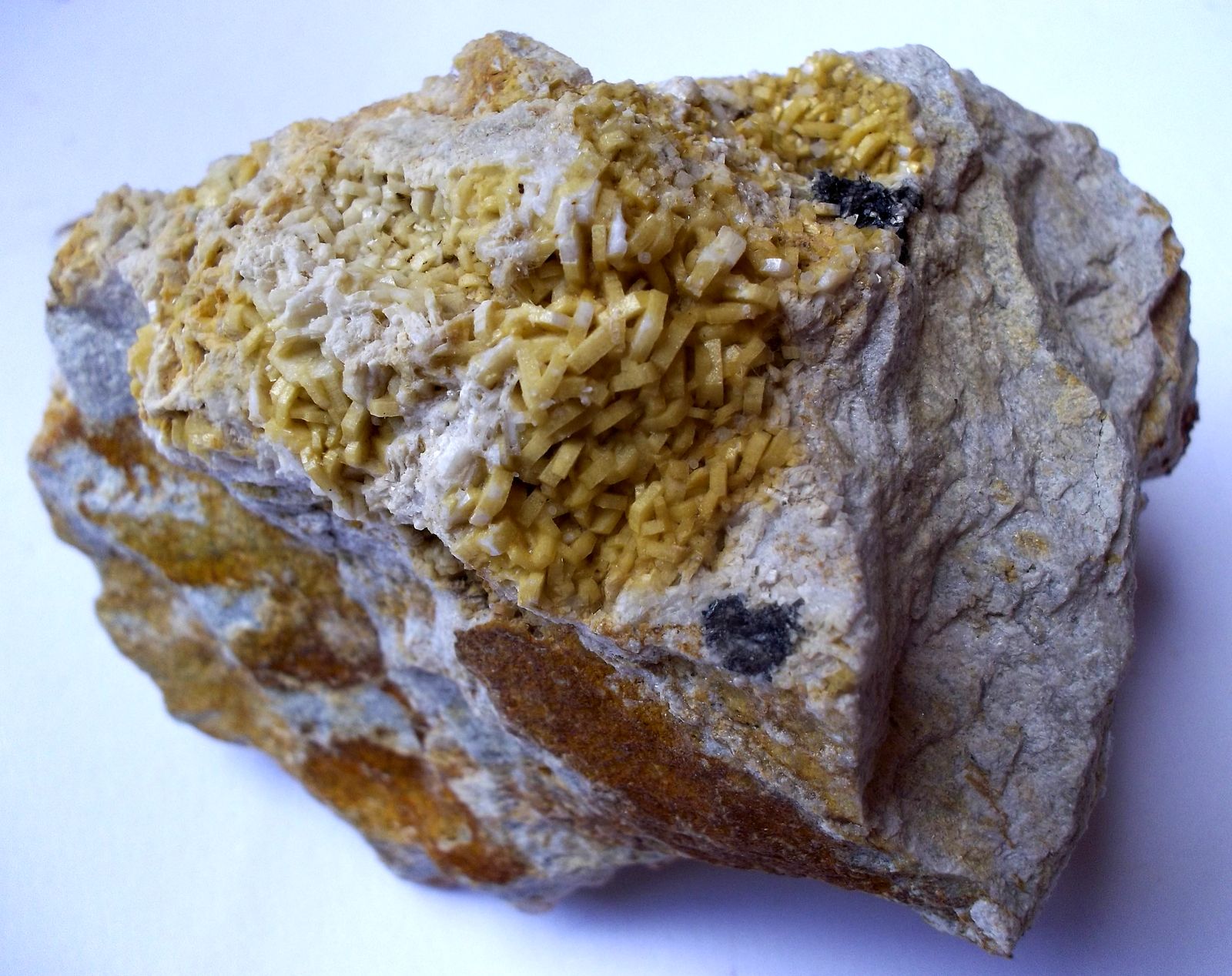 Fluorapatito
6 x 4 cm
(Autor: Cristalino)