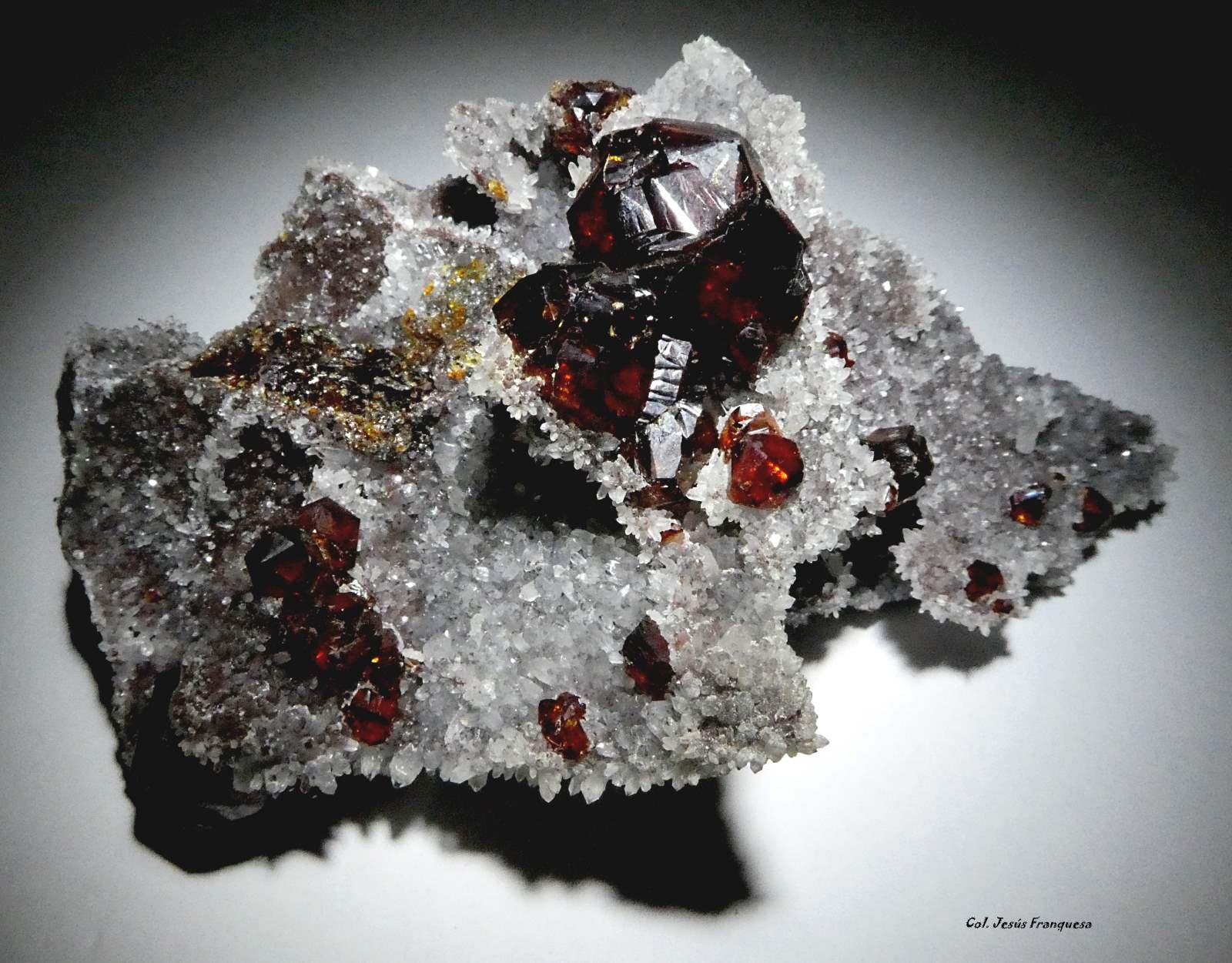 Esfalerita
85x50 mm.
(Autor: Jesus Franquesa Baucells)