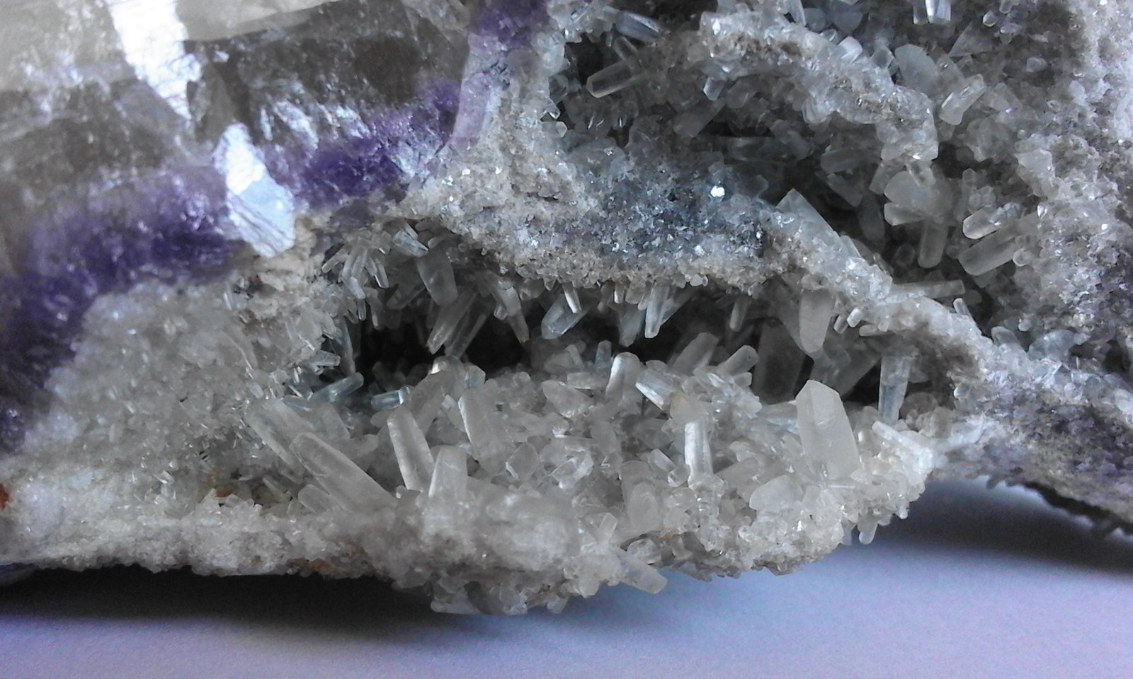 Calcita.
12 x 5 x 8 cm.
(Autor: Rafael varela olveira)