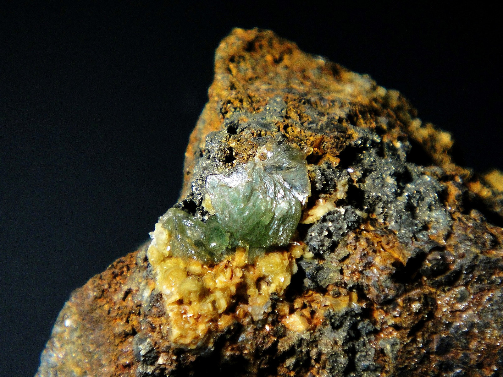 Ludlamita
Campo de visión 4 cm.
(Autor: Antonio P. López)