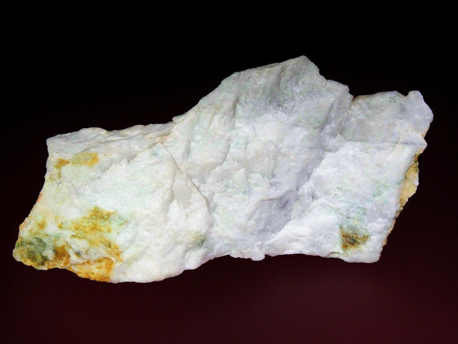 Montebrasita
12 x 5 cm.
(Autor: Antonio P. López)