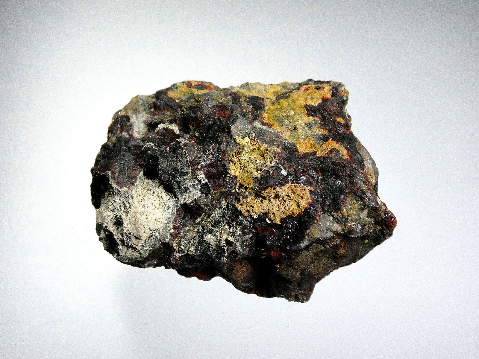 Cyrilovita
7 x 5 cm.
(Autor: Antonio P. López)