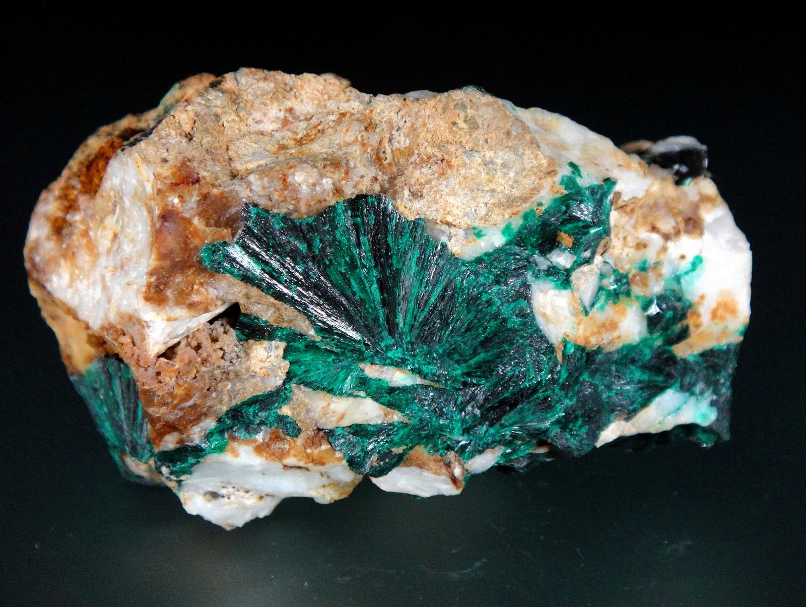 Pseudomalaquita
6 x 6 cm.
(Autor: Antonio P. López)
