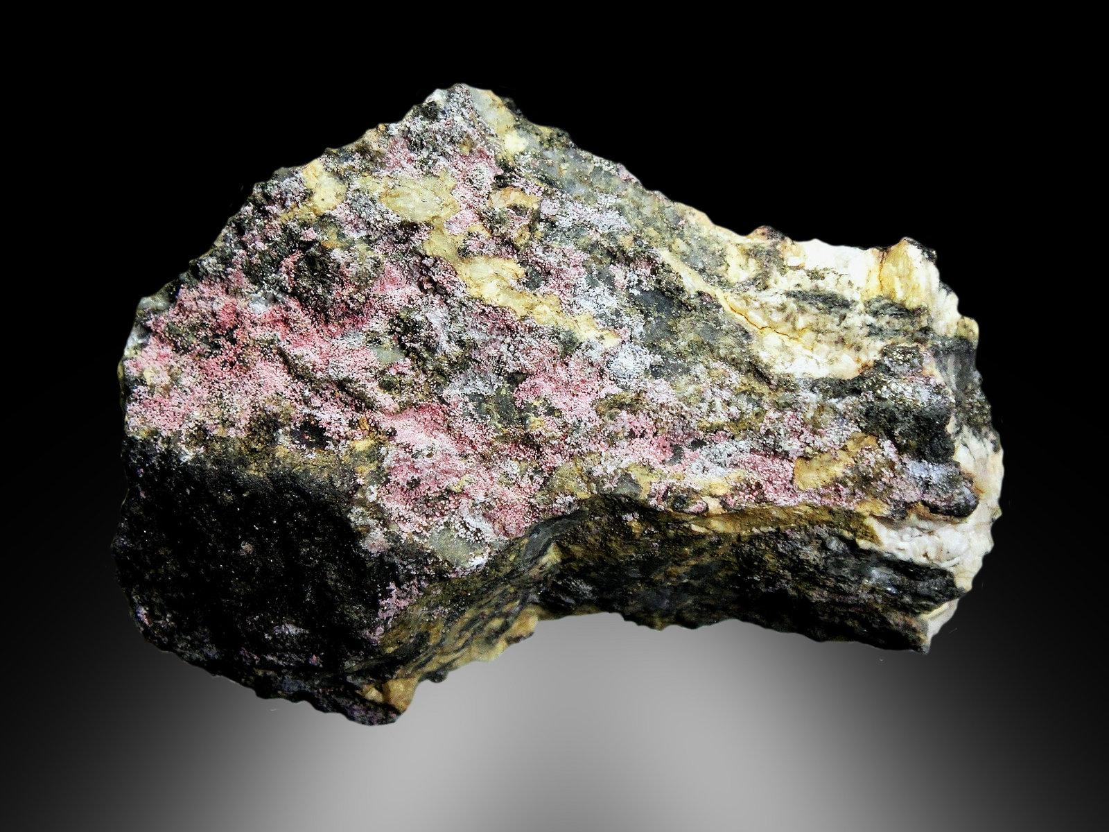 Hörnesita
7 x 5 cm.
(Autor: Antonio P. López)