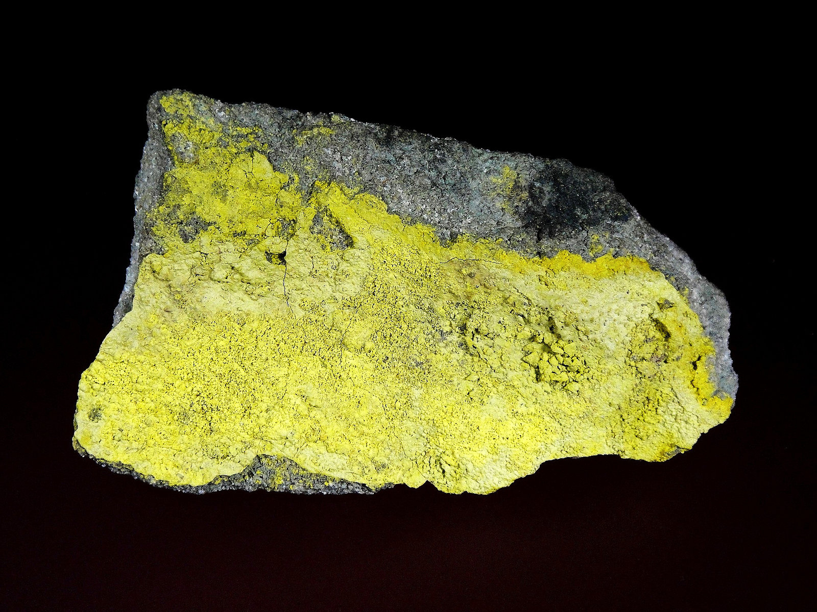 Tyuyamunita
8 x 5 cm.
(Autor: Antonio P. López)