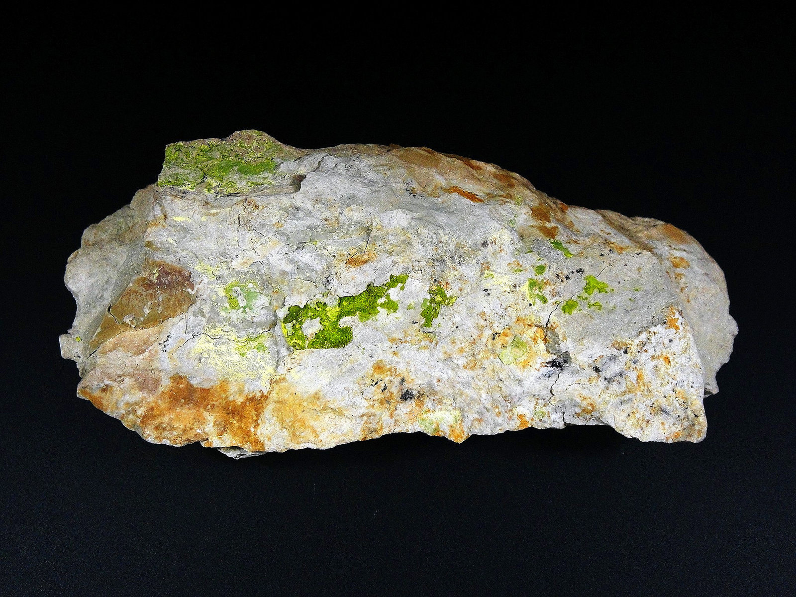 Volborthita
8 x 4 cm.
(Autor: Antonio P. López)
