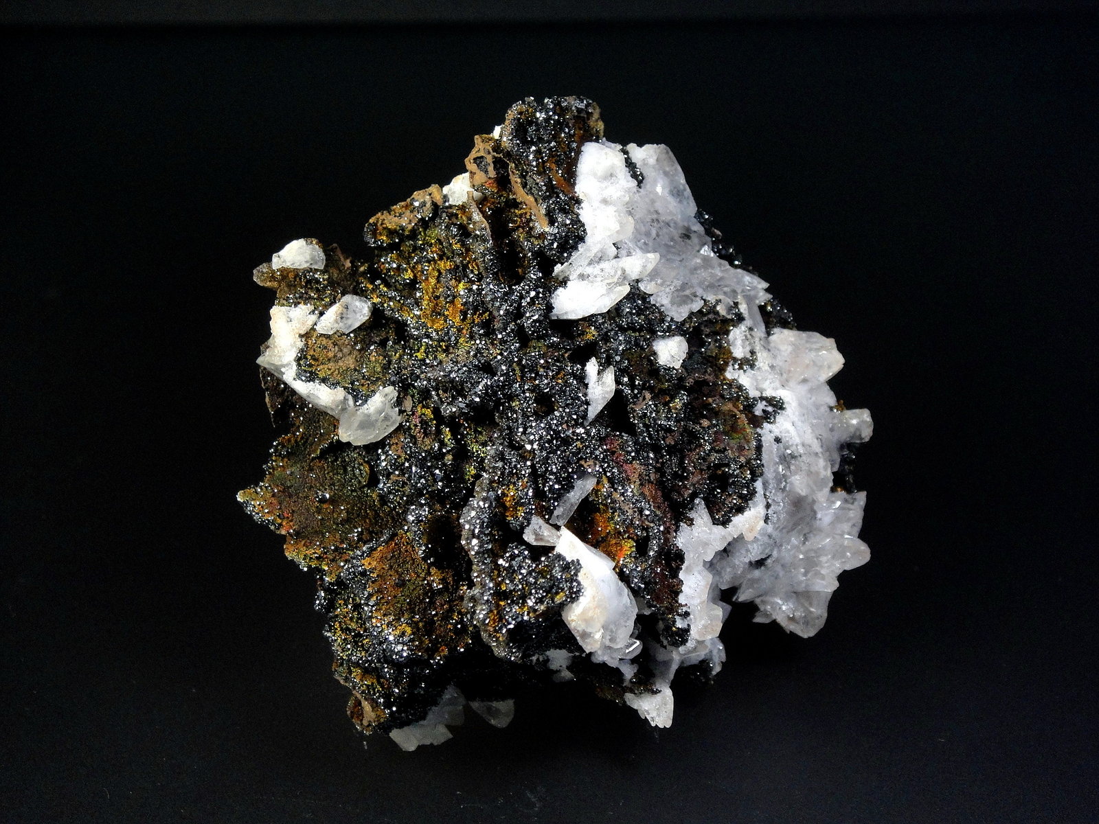 Descloizita
8 x 8 cm.
(Autor: Antonio P. López)