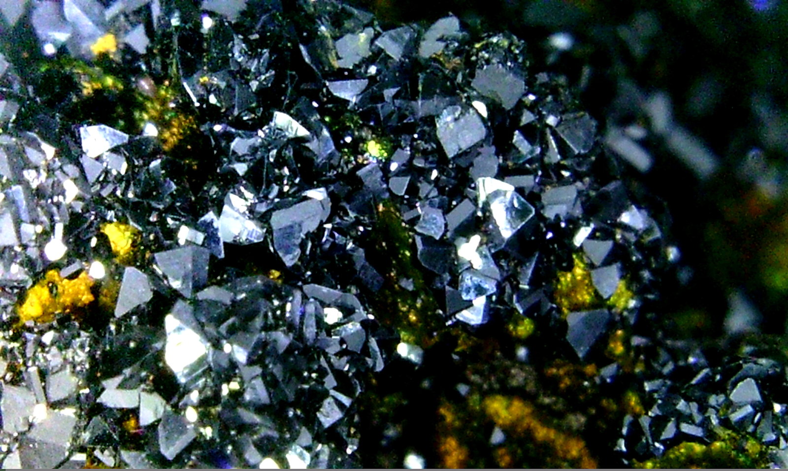 Descloizita
Campo de visión 5 mm.
(Autor: Antonio P. López)