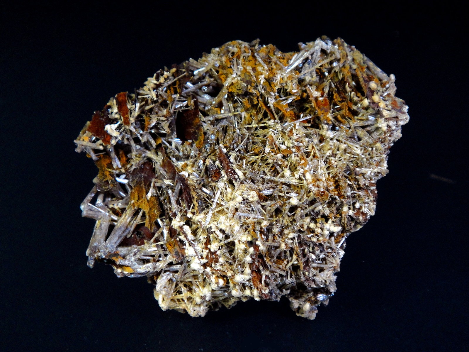 Vanadinita
6 x 5 cm.
(Autor: Antonio P. López)