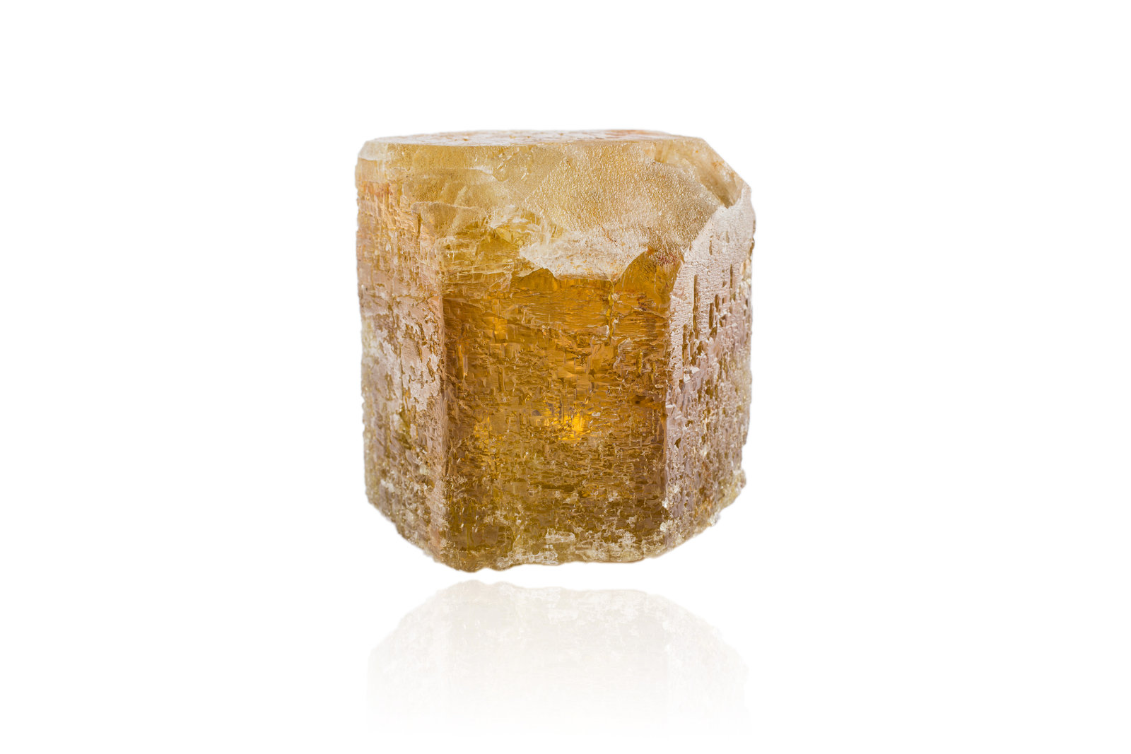 Berilo (variedad heliodoro)
8 x 9 x 8 cm
(Autor: Museo MIM)