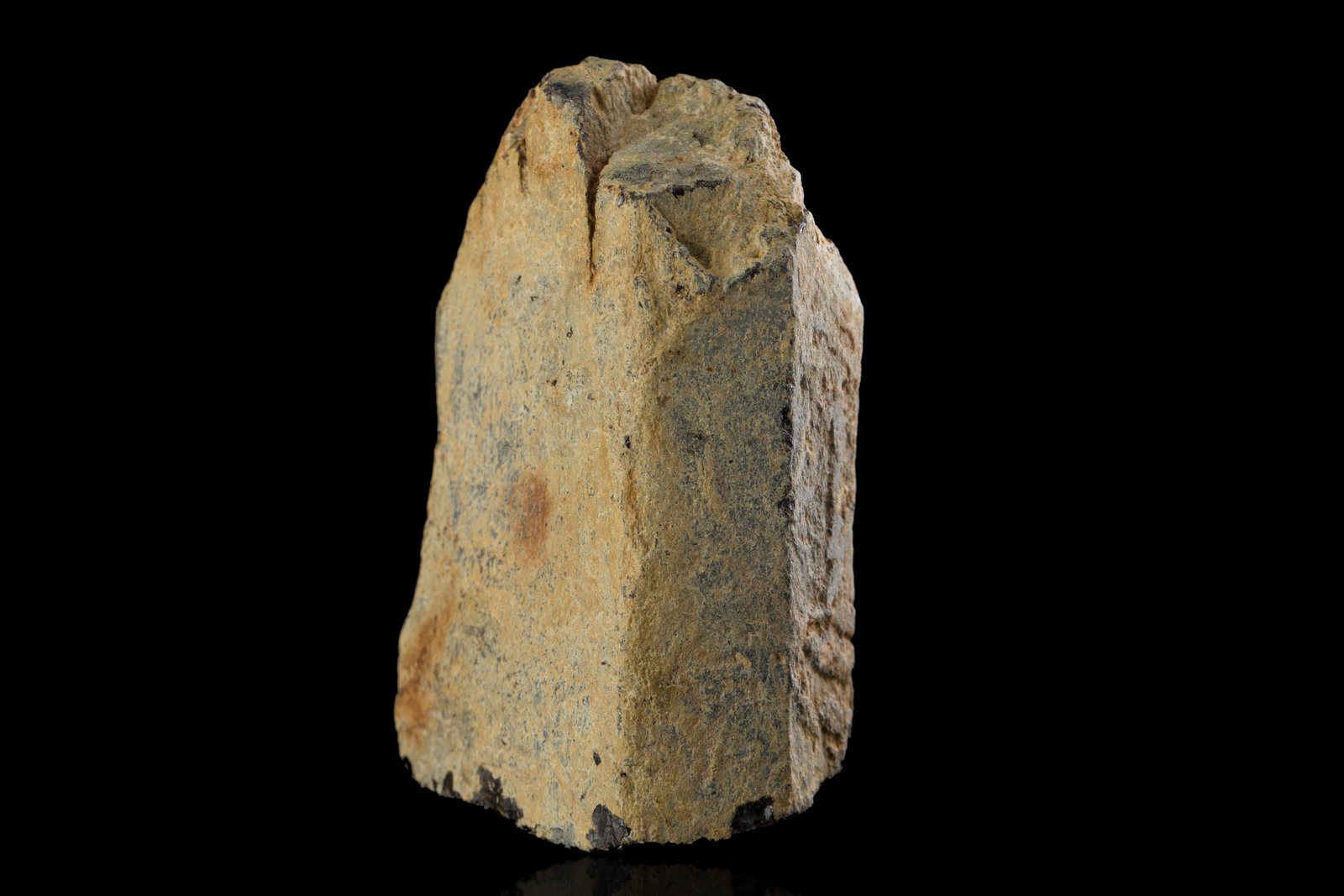 Ixiolita
5 x 4 x 5 cm
(Autor: Museo MIM)