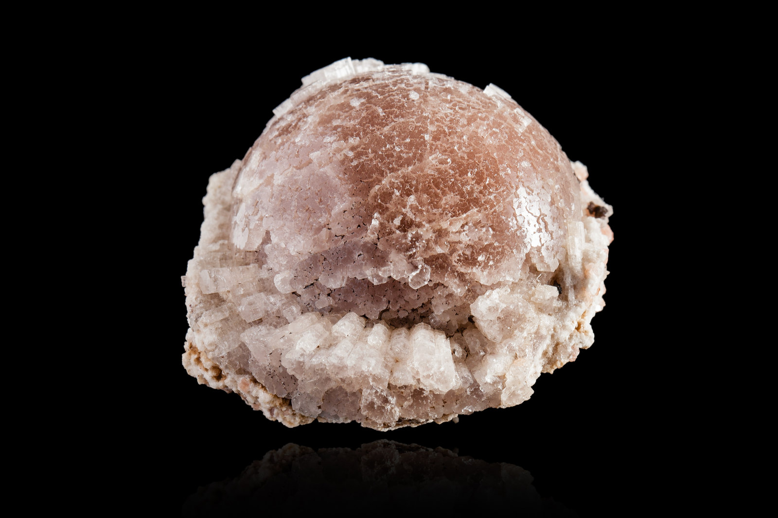 Leifita
4 x 3,5 x 3 cm
(Autor: Museo MIM)