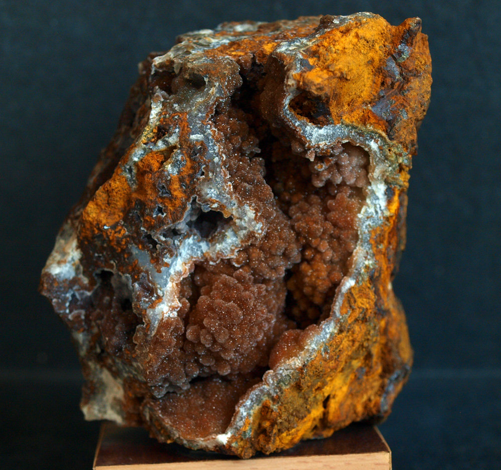 Cuarzo
7 x 6.5 cm
(Autor: Pedro Antonio)