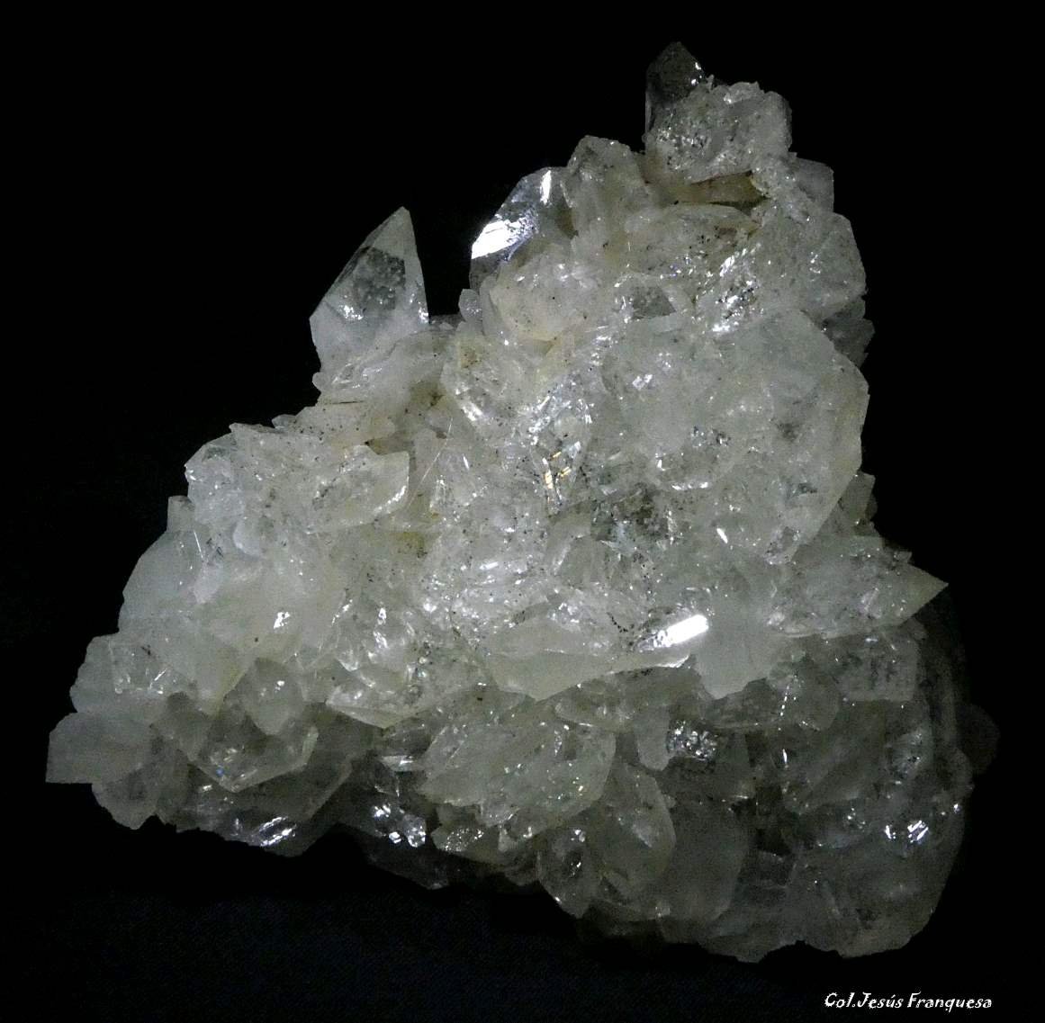 Datolita.
107x105 mm.
(Autor: Jesus Franquesa Baucells)