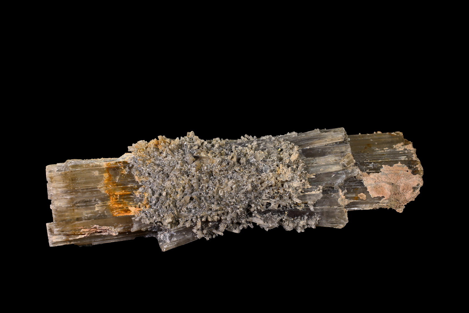 Aragonito
2.5 x 8,5 cm
(Autor: Jorgina-Agusti-Màrius)