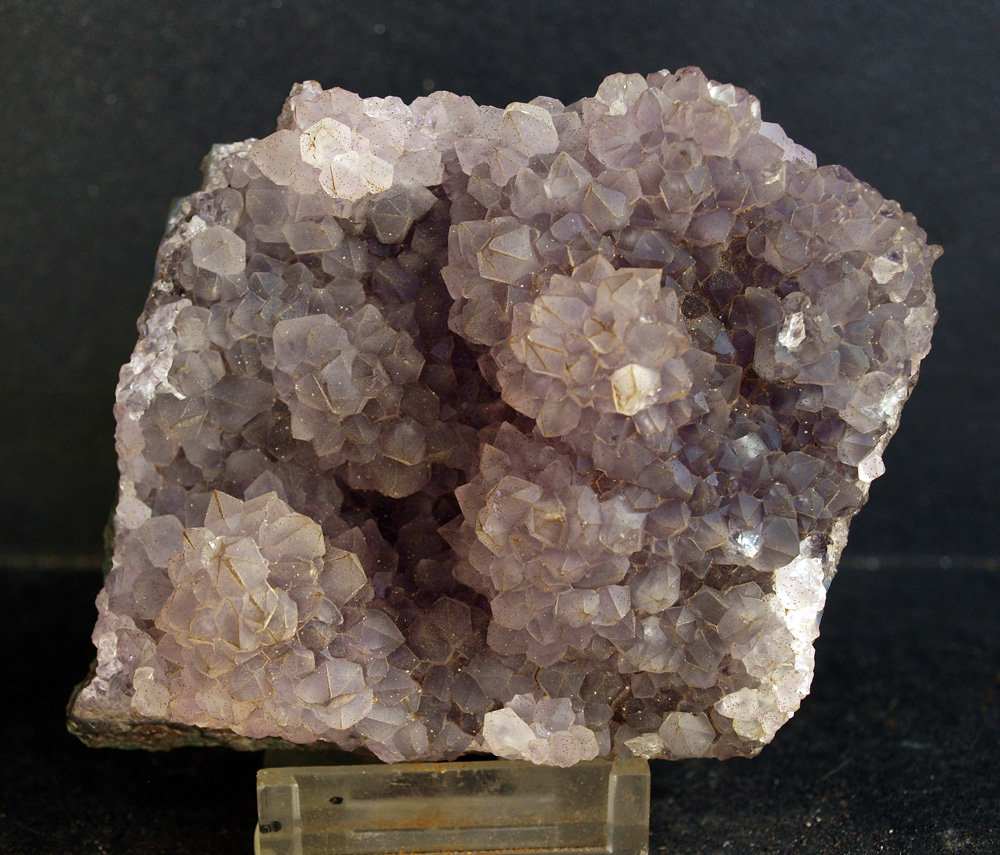 Cuarzo (variedad amatista)
8 x 7 cm
(Autor: Pedro Antonio)