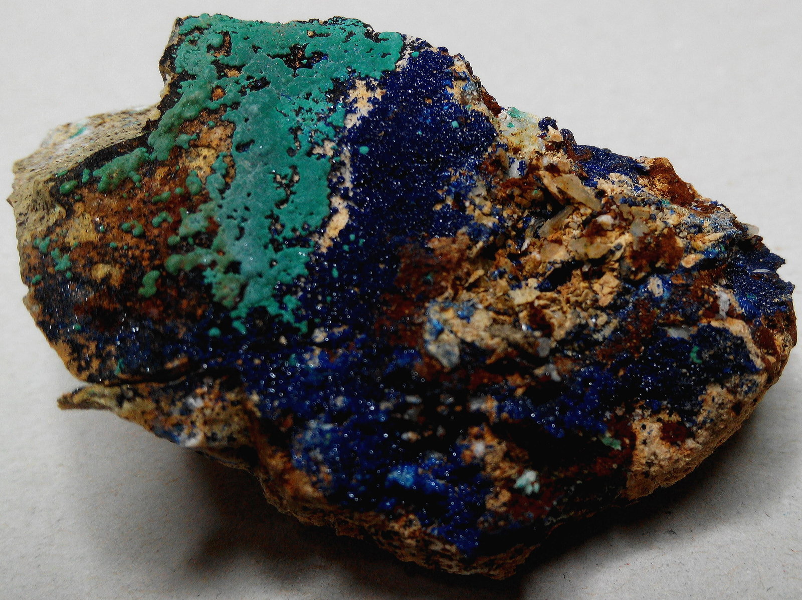 Malaquita, azurita
5,5x3x3 cm
(Autor: Frederic Varela)