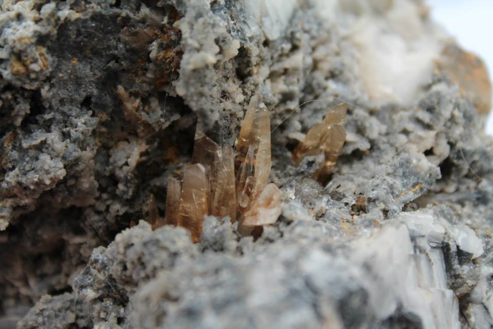 Aragonito.
Cristales de 2 cm.
(Autor: Rafael varela olveira)