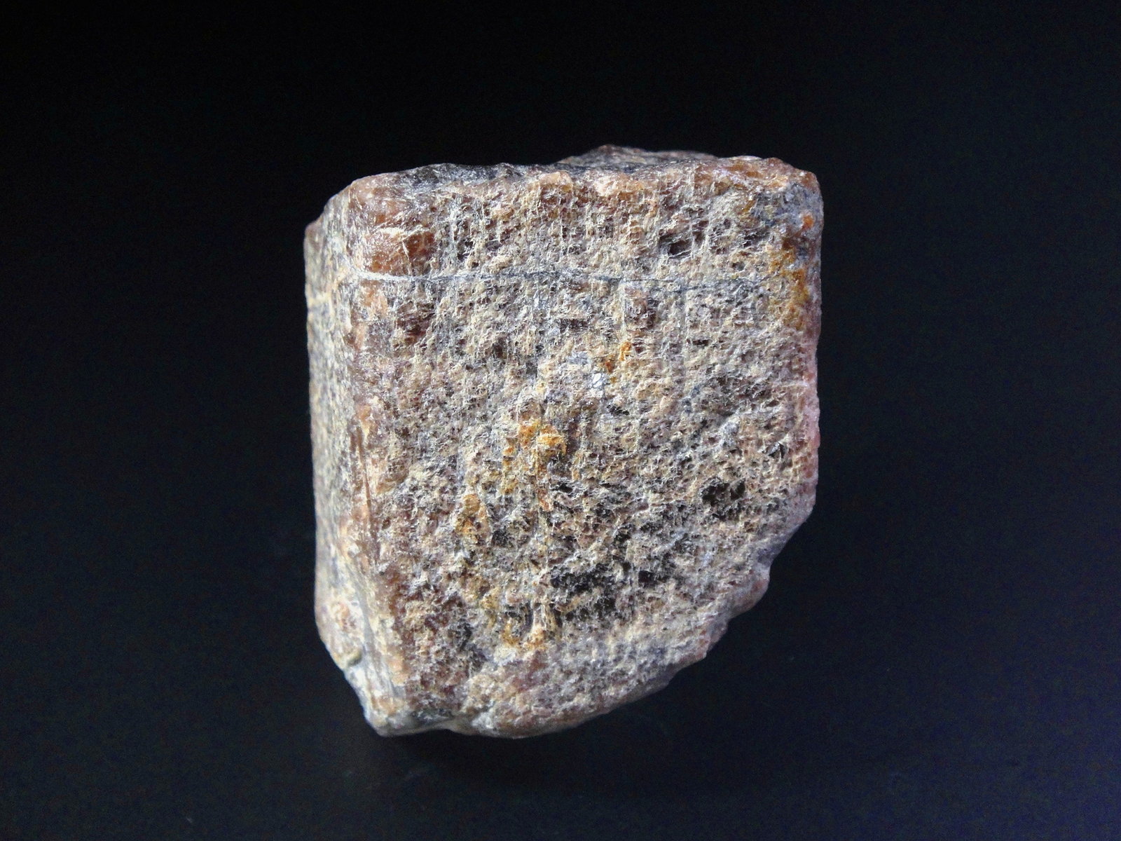 Andalucita
4 x 3 cm.
(Autor: Antonio P. López)